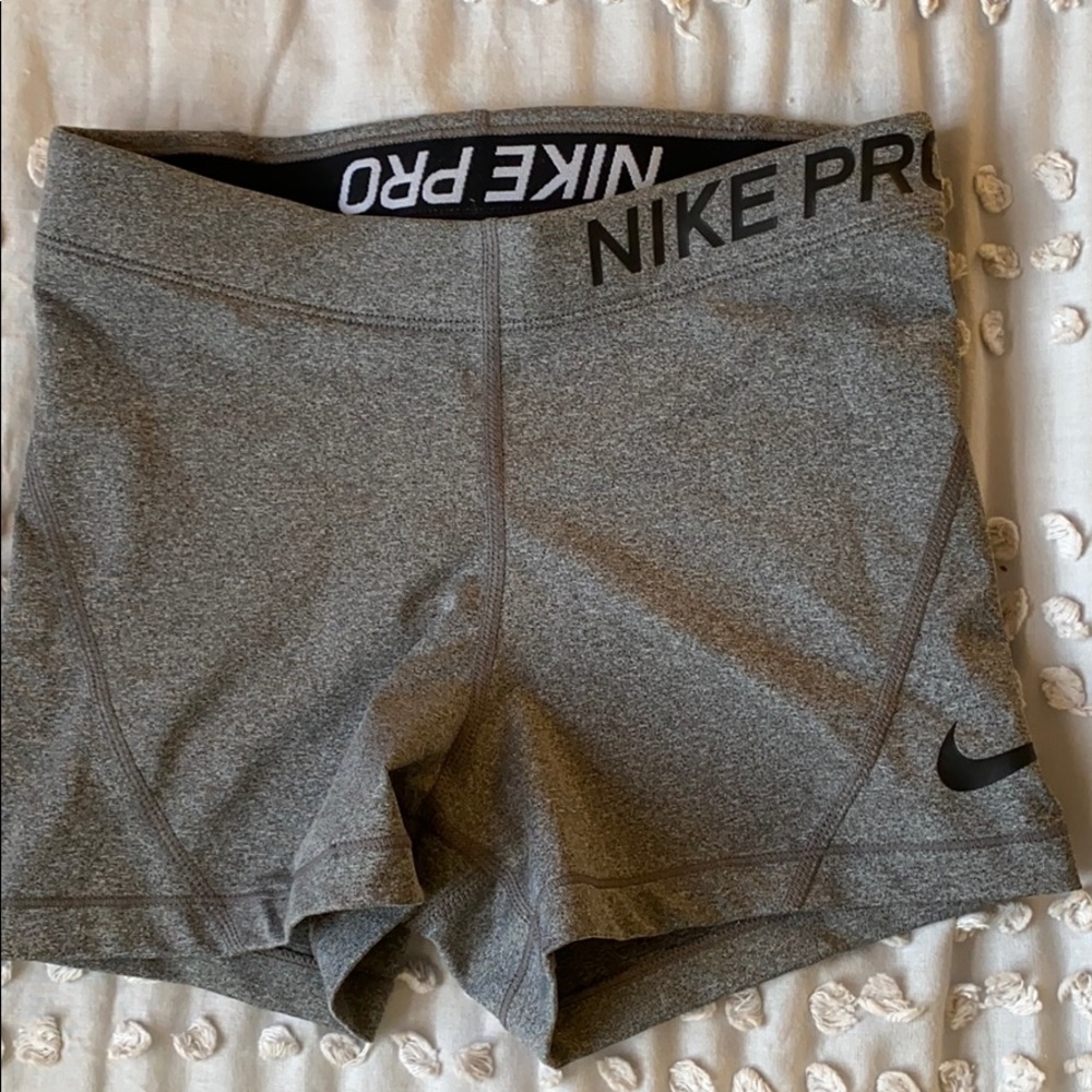 grey nike dri-fit tight shorts